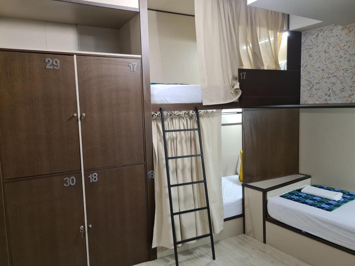 Hostel M-A Rooms Mate Мадрид Экстерьер фото