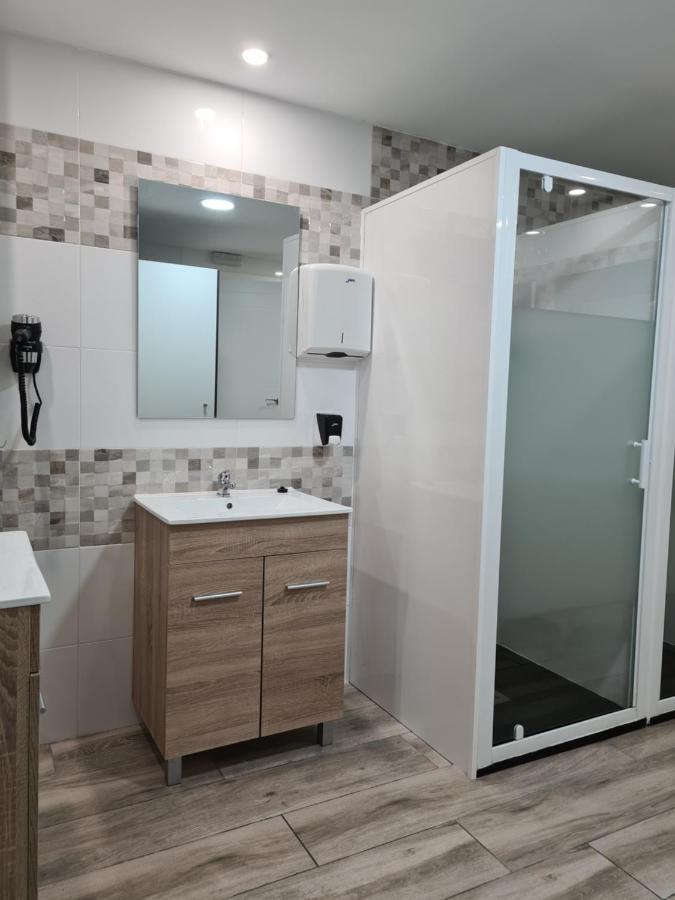 Hostel M-A Rooms Mate Мадрид Экстерьер фото